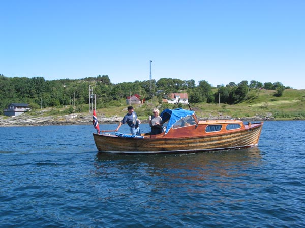 110-1082_IMG